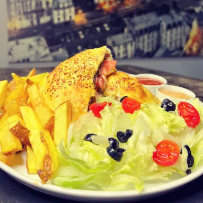 دامون برگر ویژه — رستوران دامون
