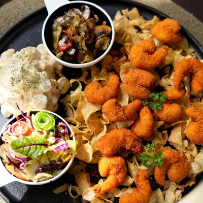 میگو سوخاری با دورچین کامل — فست فود ژیوان