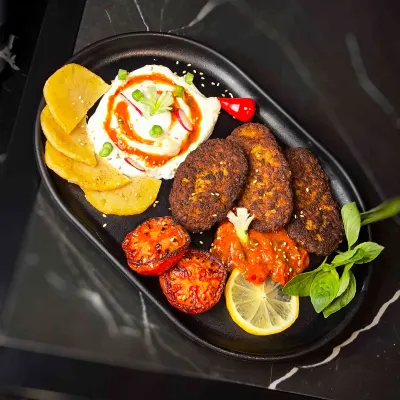 کتلت — مجتمع گردشگری شبهای عنبران