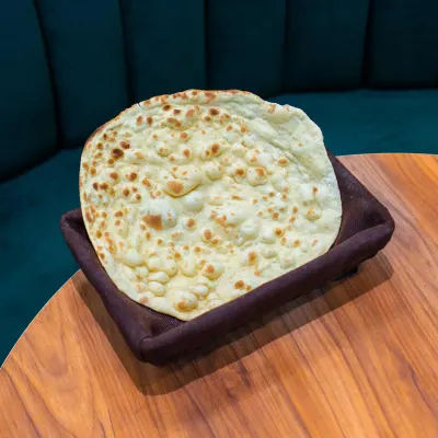 نان داغ — نان‌داغ‌کباب‌داغ‌امیرکبیر