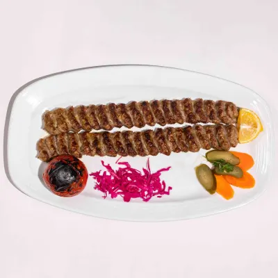 چلوکباب لقمه — رستوران یاسمین