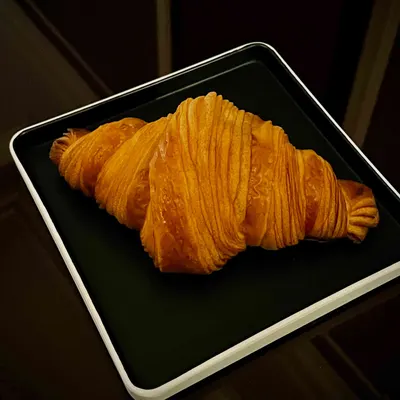 کروسان — فست فود ژیوان