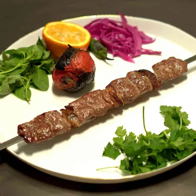 چنجه مخصوص — جگر و کباب آجودانی