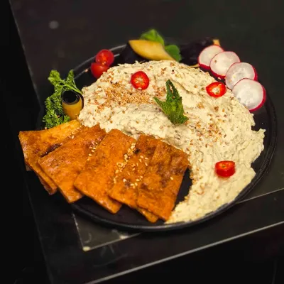 دیپ بادمجان — مجتمع گردشگری شبهای عنبران