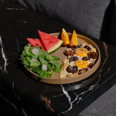 نیمرو خرما — جمان لانژ