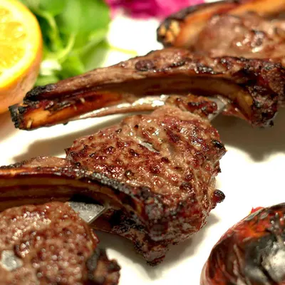 سه لیک مخصوص — جگر و کباب آجودانی