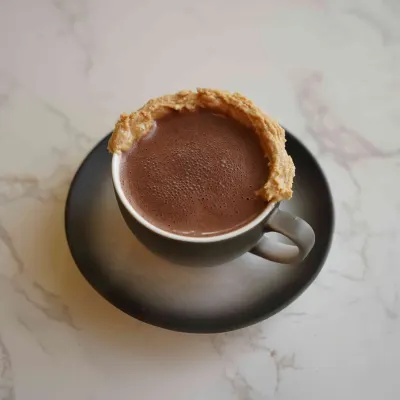هات چاکلت بادام زمینی — آو کامپلکس