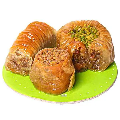 باقلوا — کافه رستوران هوراز