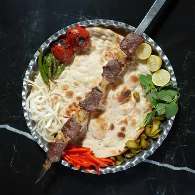 چنجه — باغ دل